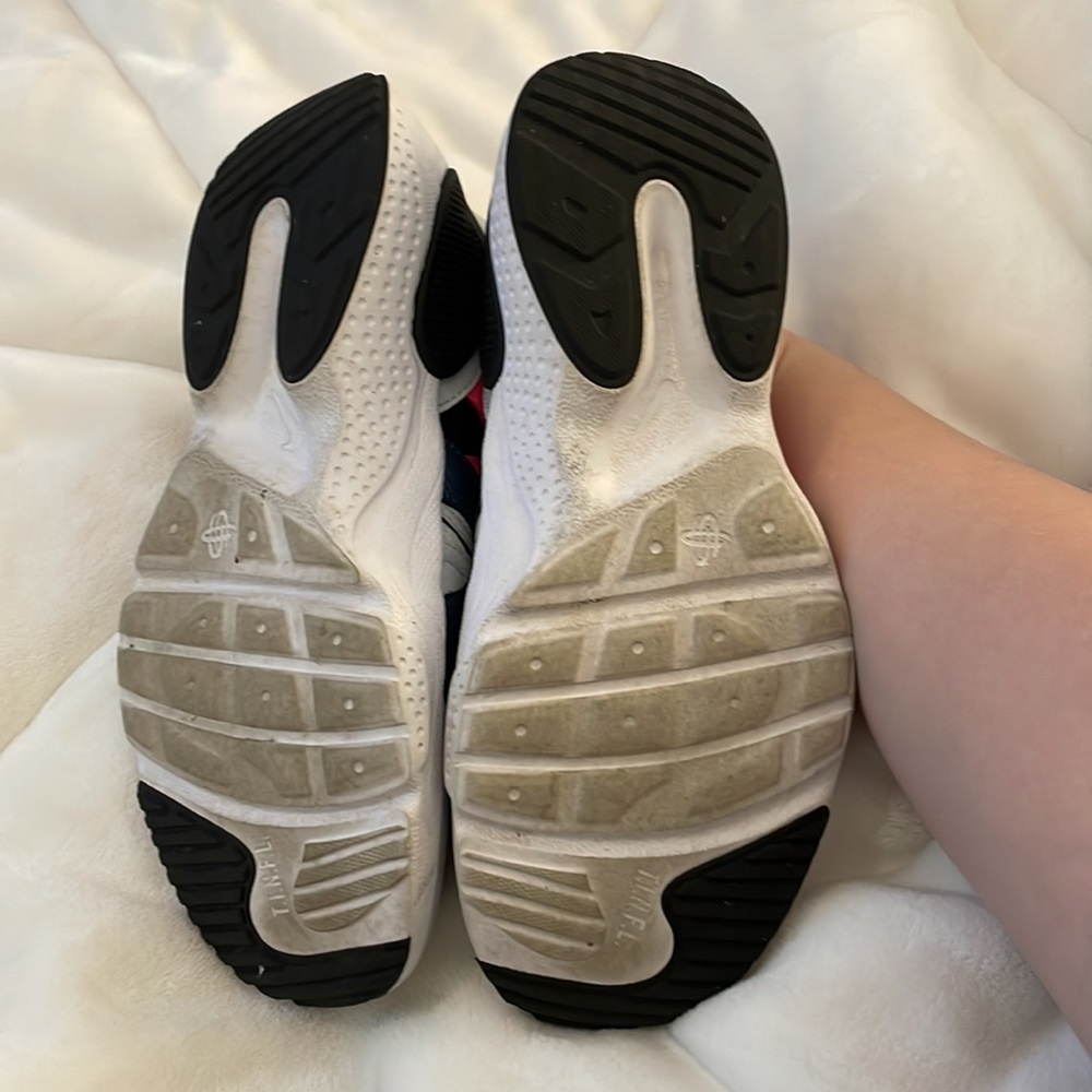 Nike Huarache edge GS pure platinum shoes - Picture 6 of 6